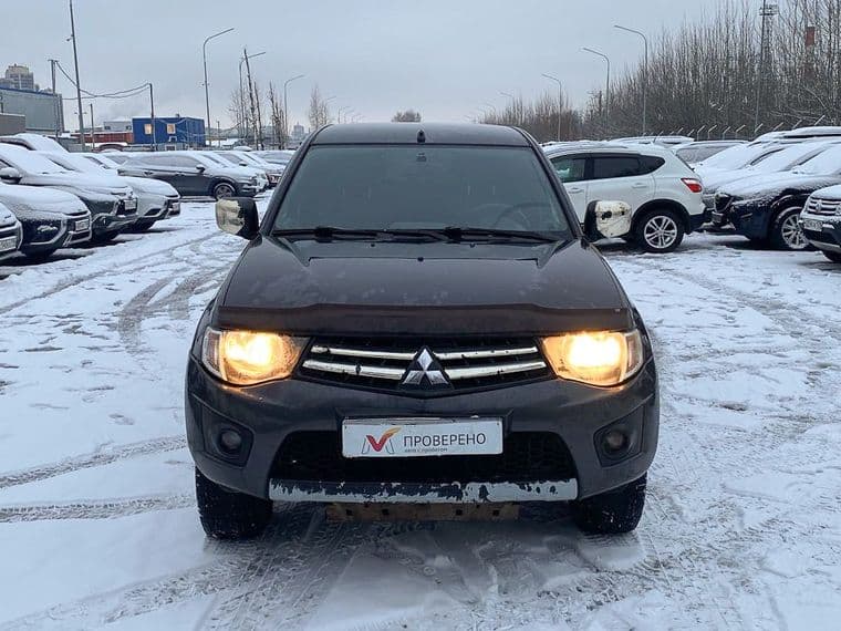 Mitsubishi L200 2012 года, 198 998 км - вид 2