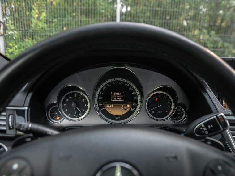 Mercedes-Benz E-класс, 2012 - вид 4