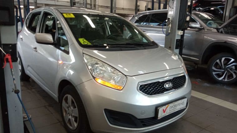 Kia Venga, 2012 - вид 1