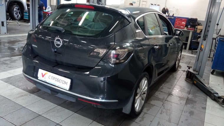 Opel Astra, 2013 - вид 2