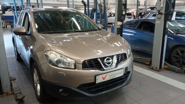 Nissan Qashqai+2 2013 года, 84 064 км - вид 2