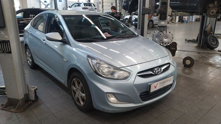 Hyundai Solaris 2012 года, 166 739 км - вид 2