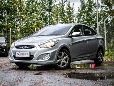 Hyundai Solaris 2012 года, 166 739 км - вид 1