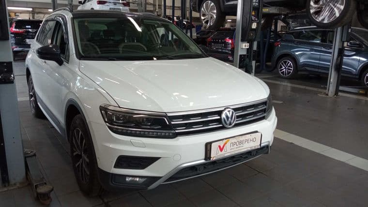 Volkswagen Tiguan, 2019 - вид 1