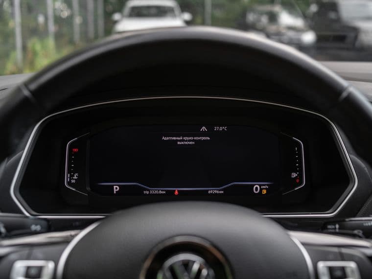 Volkswagen Tiguan, 2019 - вид 4