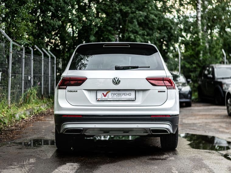 Volkswagen Tiguan, 2019 - вид 3