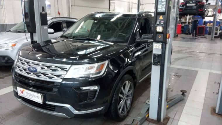 Ford Explorer 2019 года, 134 491 км - вид 1