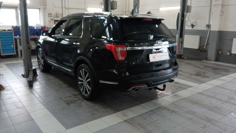 Ford Explorer, 2019 - вид 3