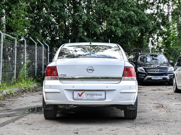 Opel Astra, 2011 - вид 3