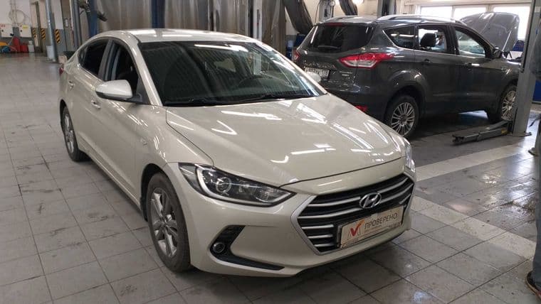 Hyundai Elantra, 2017 - вид 1