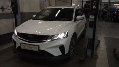 Geely Coolray 2021 года, 41 680 км - вид 1