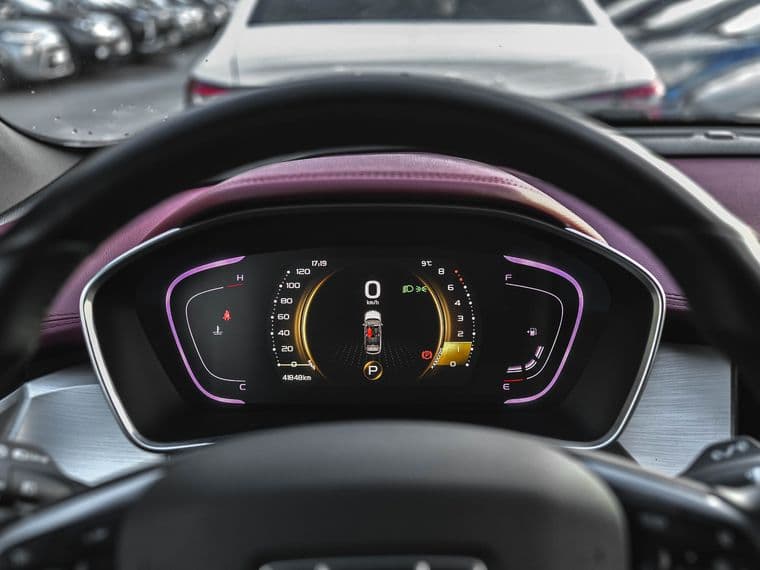 Geely Coolray, 2021 - вид 4