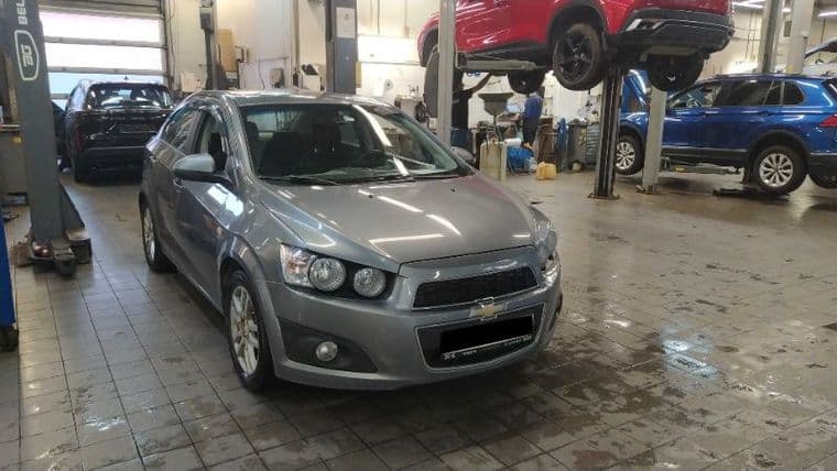 Chevrolet Aveo 2014 года, 156 866 км - вид 2