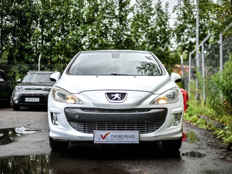 Peugeot 308, 2010 - вид 2