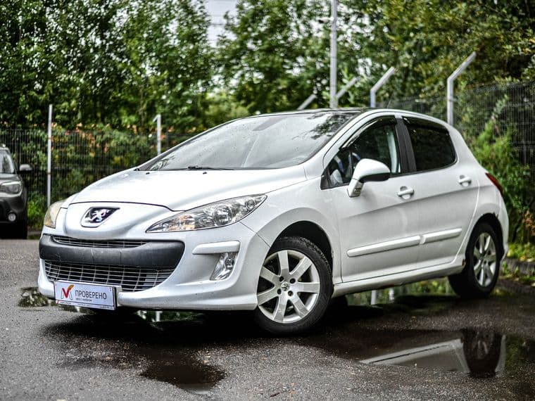 Peugeot 308, 2010
