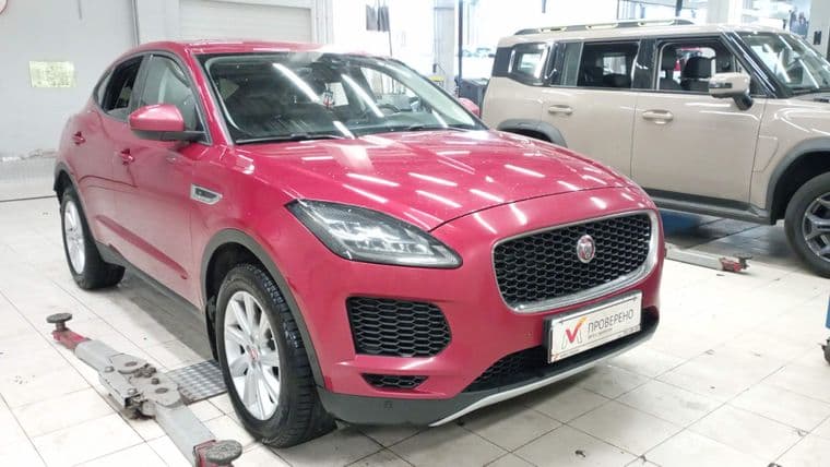 Jaguar E-Pace, 2018 - вид 1