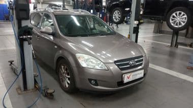 KIA Ceed 2009 года, 195 103 км - вид 2