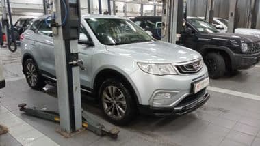 Geely Atlas 2018 года, 70 000 км - вид 2