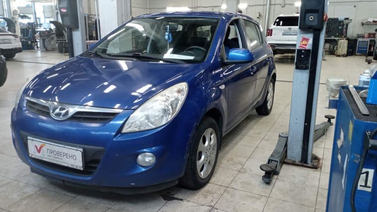 Hyundai i20 2010 года, 171 464 км - вид 1