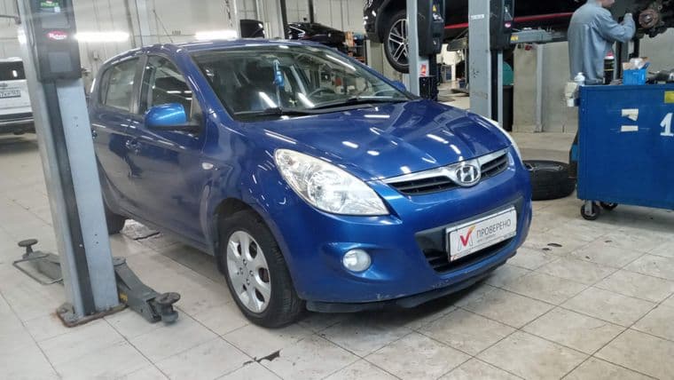 Hyundai i20 2010 года, 171 464 км - вид 2