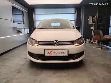 Volkswagen Polo 2013 года, 224 388 км - вид 2