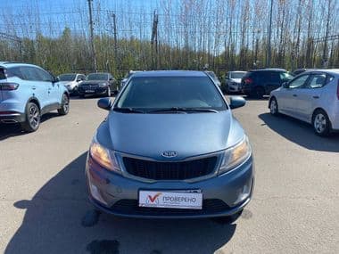 KIA Rio 2012 года, 255 317 км - вид 2