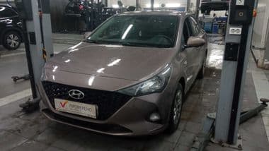 Hyundai Solaris 2020 года, 75 024 км - вид 1