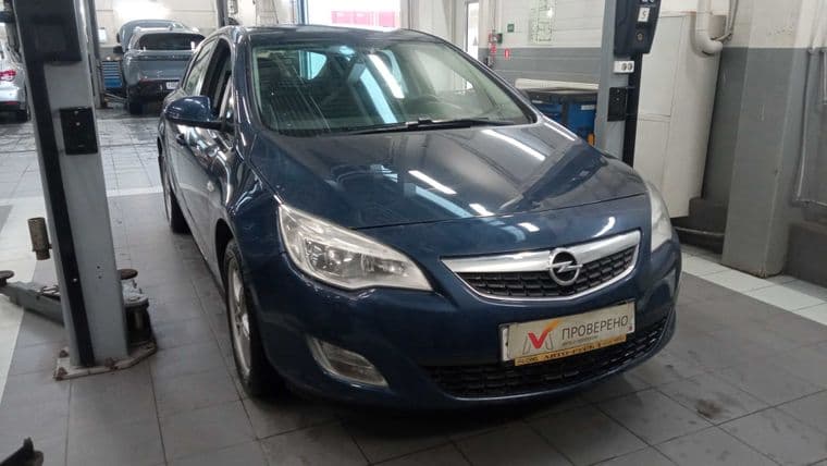 Opel Astra, 2012 - вид 1