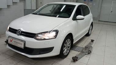 Volkswagen Polo 2014 года, 107 000 км - вид 1