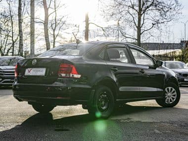 Volkswagen Polo 2018 года, 180 164 км - вид 2