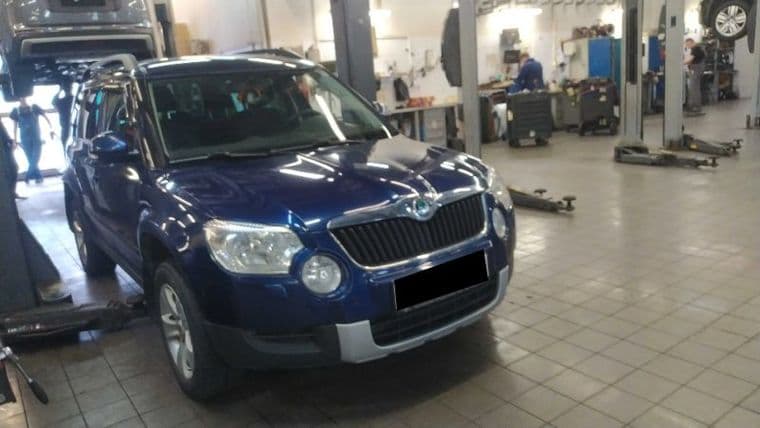 Skoda Yeti 2012 года, 165 192 км - вид 2