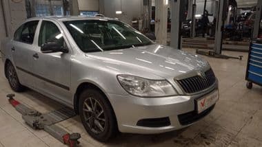 Skoda Octavia 2011 года, 219 000 км - вид 2