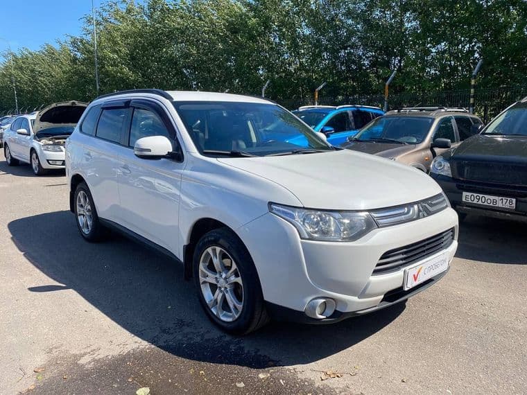 Mitsubishi Outlander, 2012 - вид 3