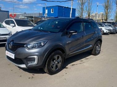 Renault Kaptur 2018 года, 160 000 км - вид 1
