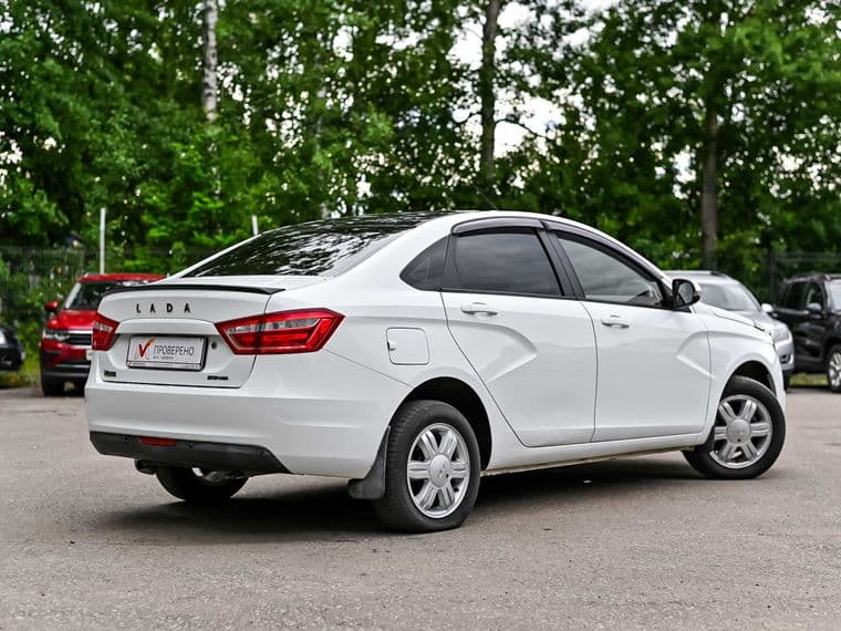 ВАЗ (LADA) Vesta 2017 года, 122 106 км - вид 2
