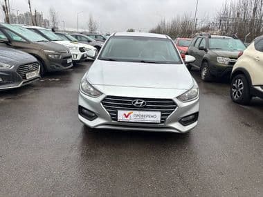 Hyundai Solaris 2017 года, 109 213 км - вид 2
