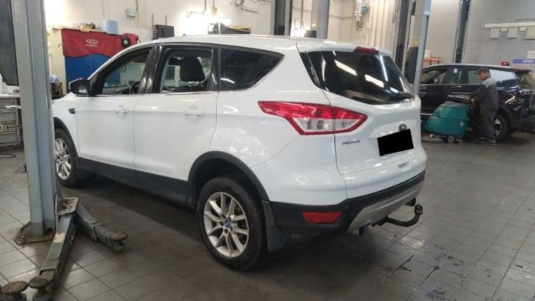 Ford Kuga, 2015 - вид 3