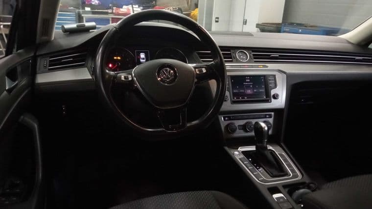 Volkswagen Passat, 2016 - вид 4