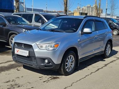 Mitsubishi ASX 2013 года, 307 341 км - вид 1