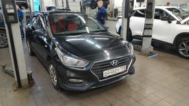 Hyundai Solaris 2018 года, 358 296 км - вид 2