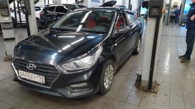 Hyundai Solaris 2018 года, 358 296 км - вид 1