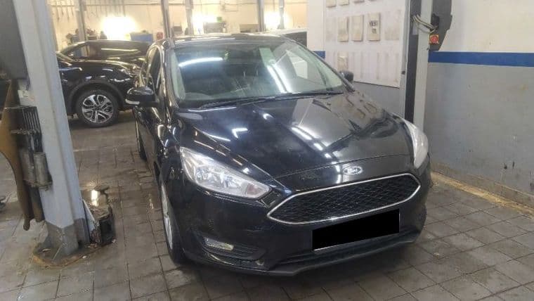 Ford Focus 2018 года, 72 407 км - вид 2