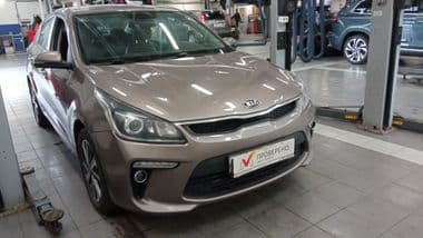 KIA Rio 2019 года, 69 500 км - вид 2