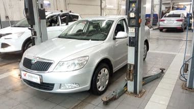 Skoda Octavia 2012 года, 145 430 км - вид 1