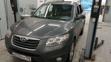 Hyundai Santa Fe 2010 года, 264 836 км - вид 1