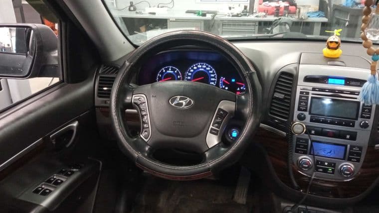 Hyundai Santa Fe, 2010 - вид 4