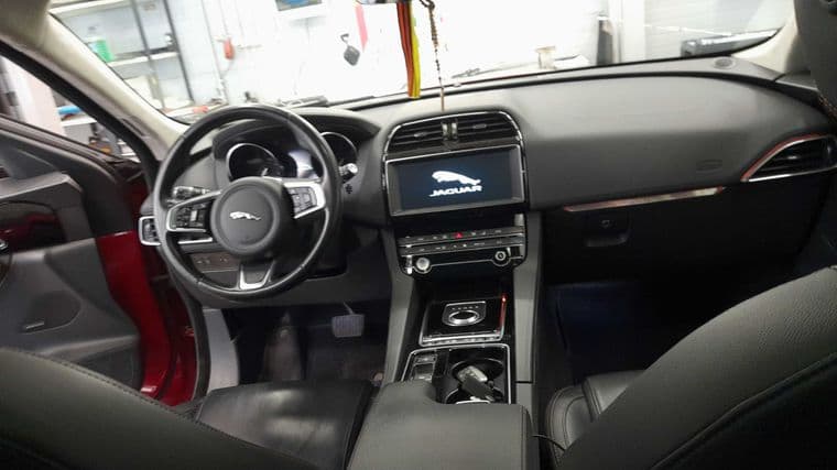 Jaguar F-Pace, 2019 - вид 4
