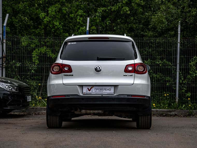 Volkswagen Tiguan, 2010 - вид 3
