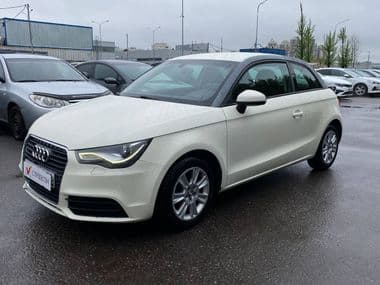 Audi A1 2011 года, 104 815 км - вид 1