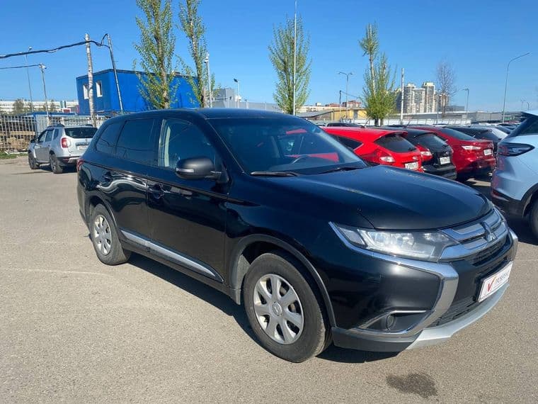 Mitsubishi Outlander, 2015 - вид 2